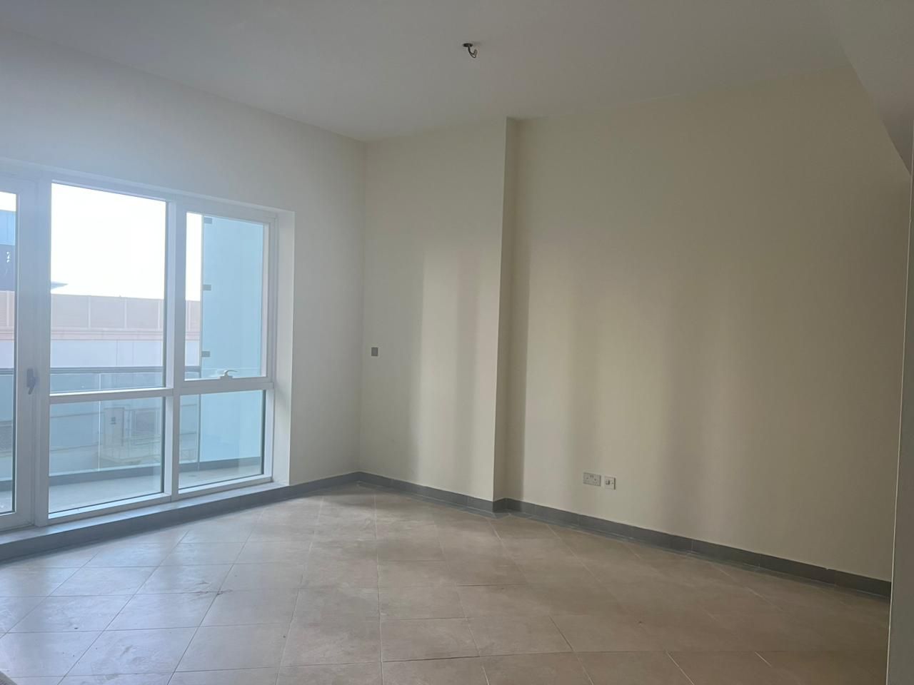 Reay to Move I Spacious I Near to Metro I Good ROI