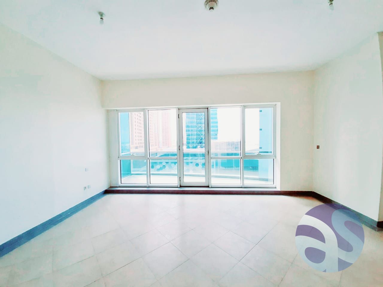 Vacant Studio with Balcony Chiller Free Front of Metro