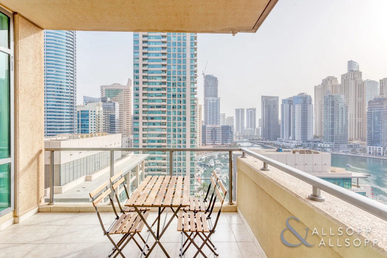 Perfect Location | 3 Bed | Marina Views