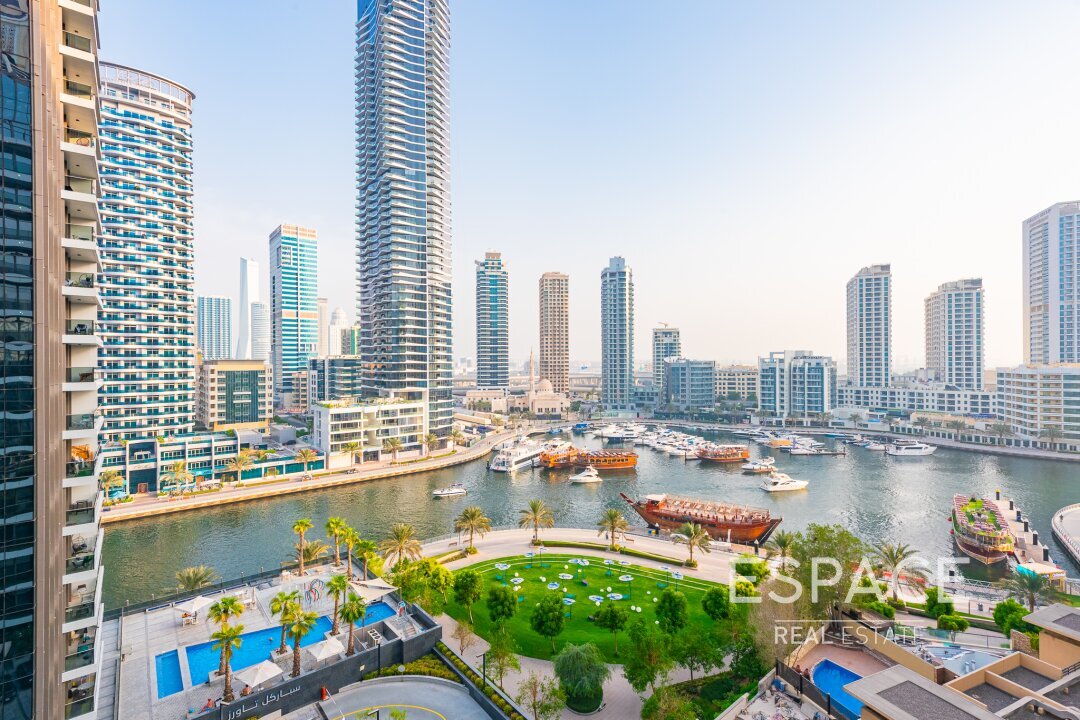 Vacant | Marina View | Immaculately Kept