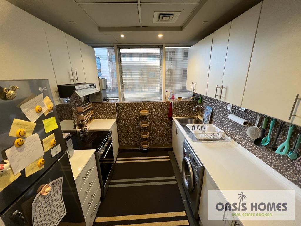 1bhk for sale at most demanding builng in silicon oasis.