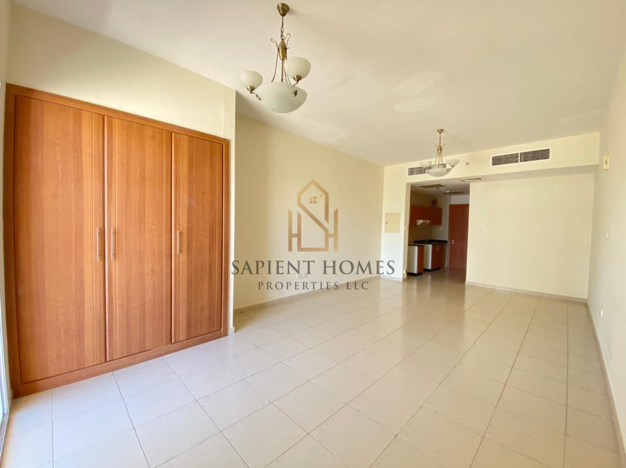 Investor Deal ! Rented - Multiple Units ! Bright n Spacious