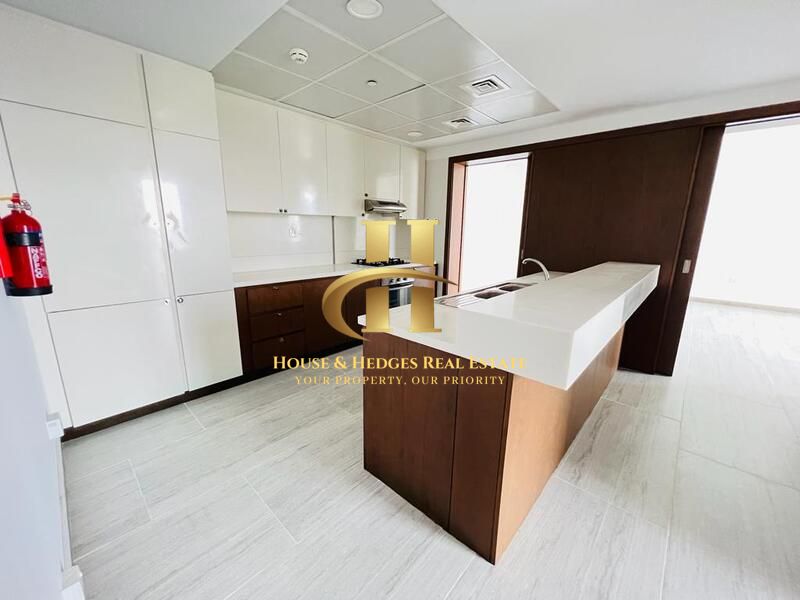 Luxury Living-Park View-Modern 2BR-Bright Layout