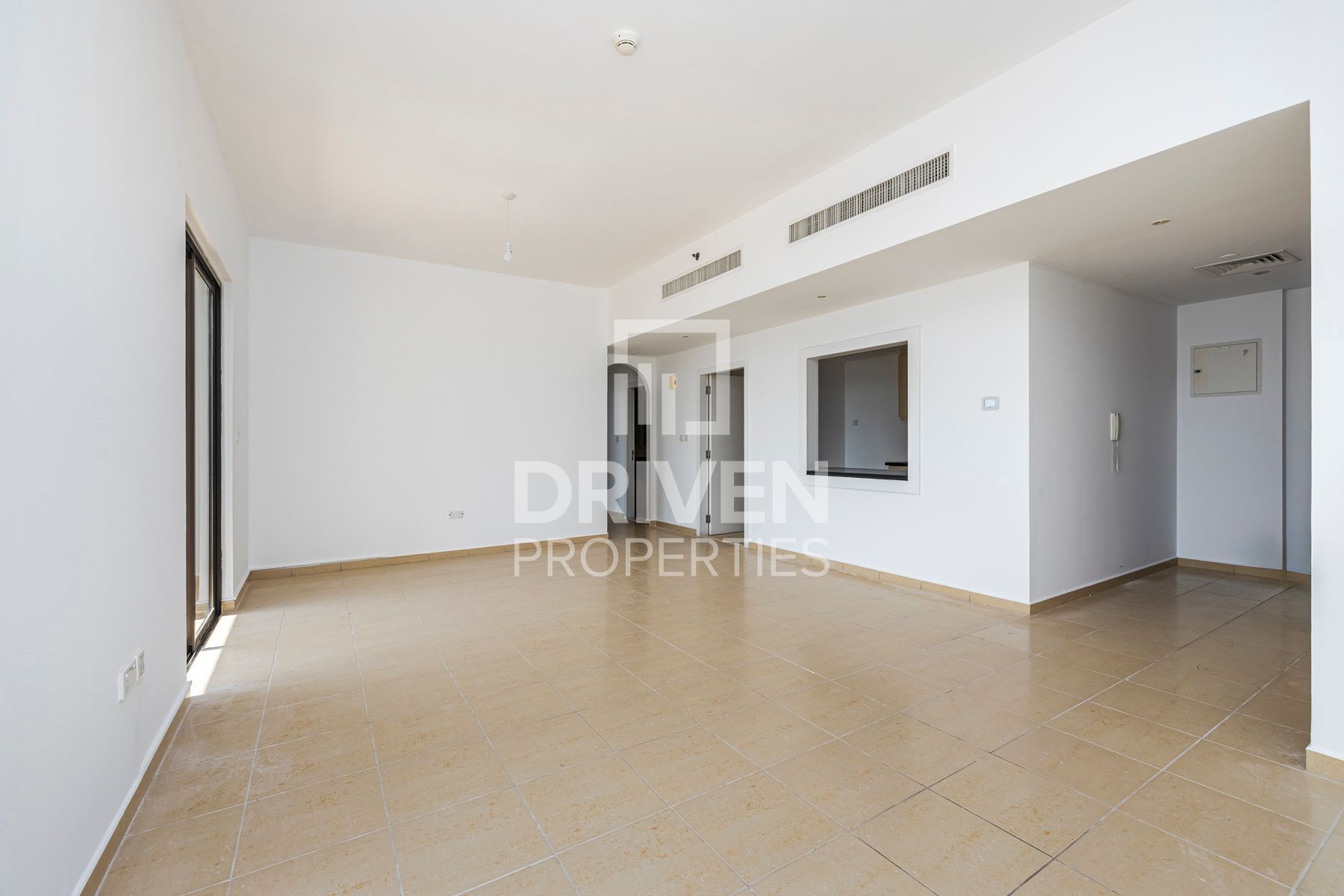 Vacant with Maids Room and Full Sea View