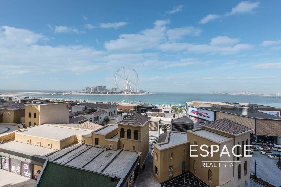 Fully Furnished 2 Bed - Sea View