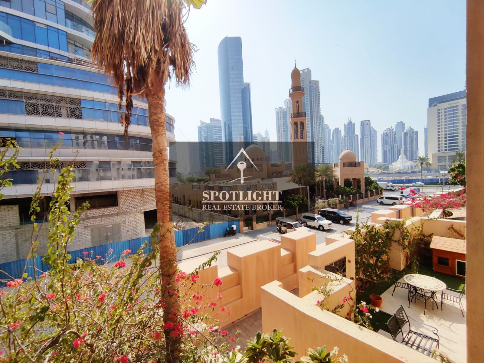 Vacant | 2 Bedroom | for sale | Old town