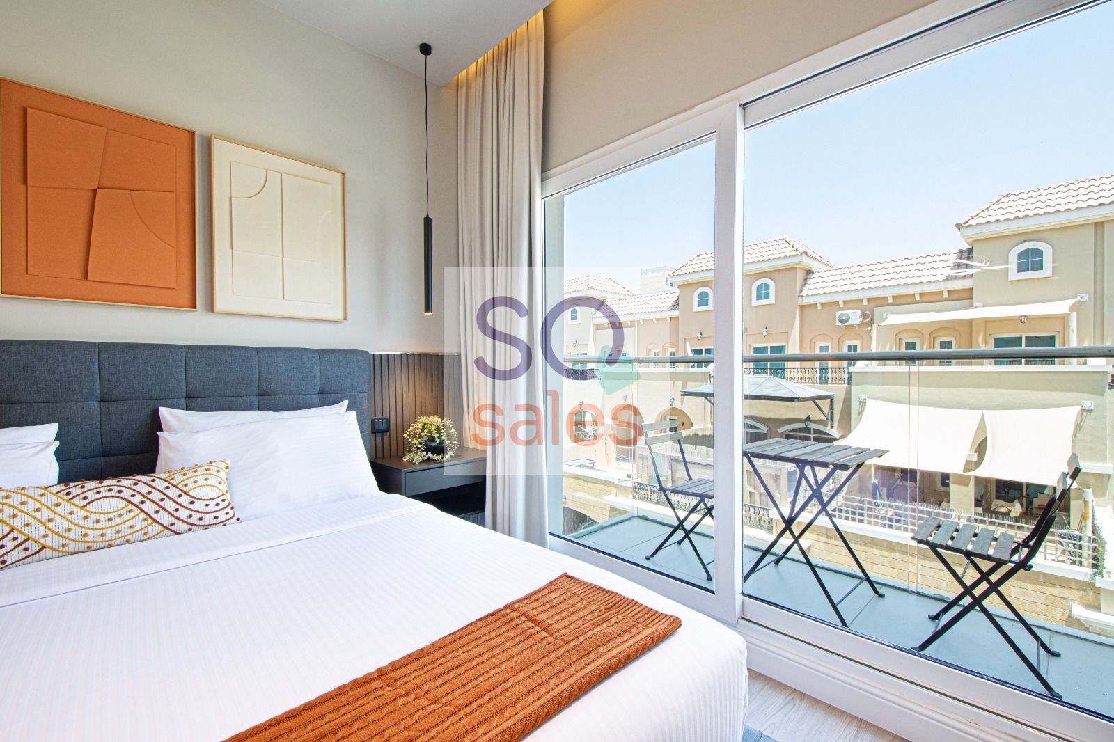Furnished studio / Modern / Spacious/ Balcony