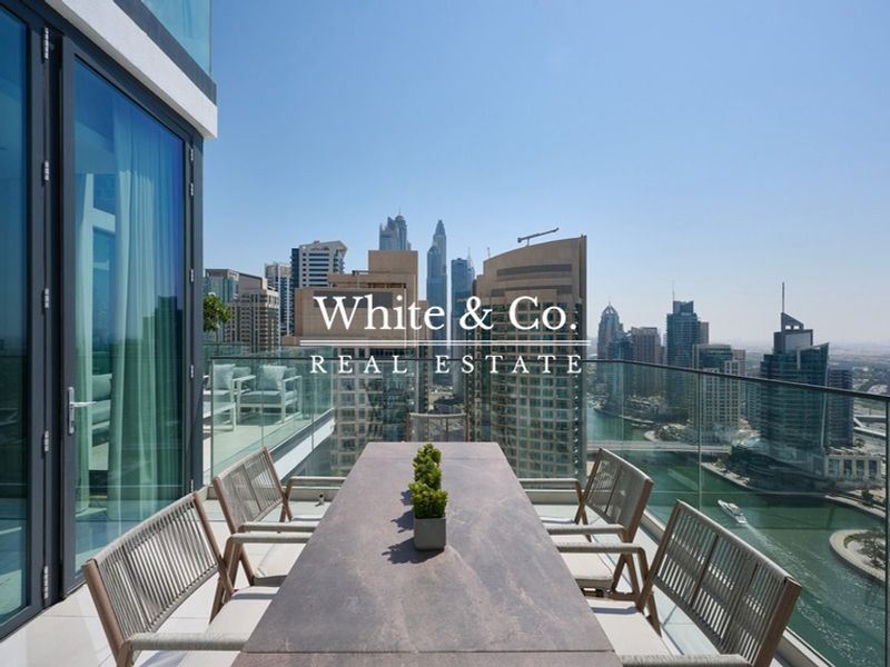 Duplex Penthouse | Upgraded | High Floor