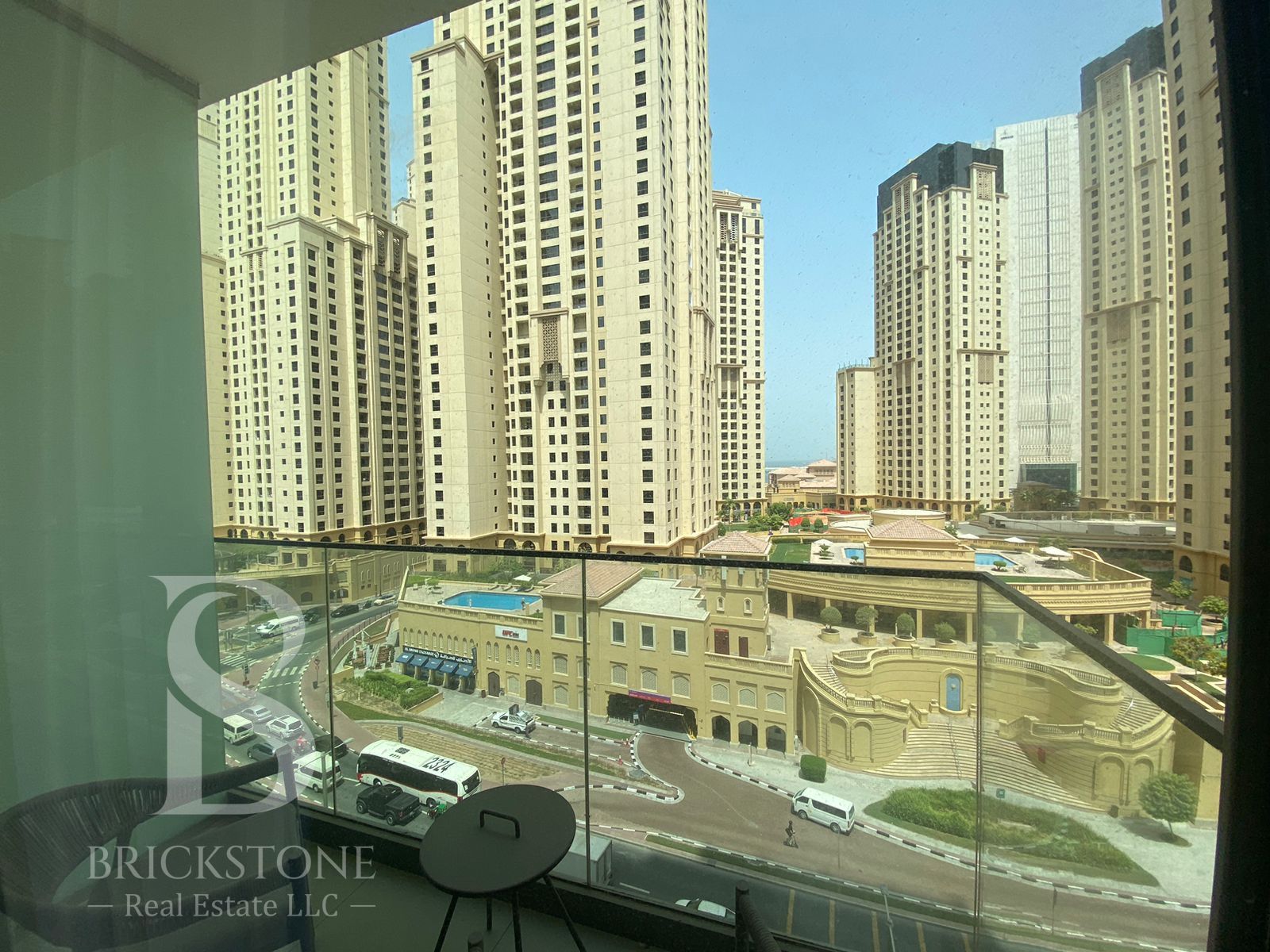 Fully Furnished| Vacant| Middle Floor| Brand New