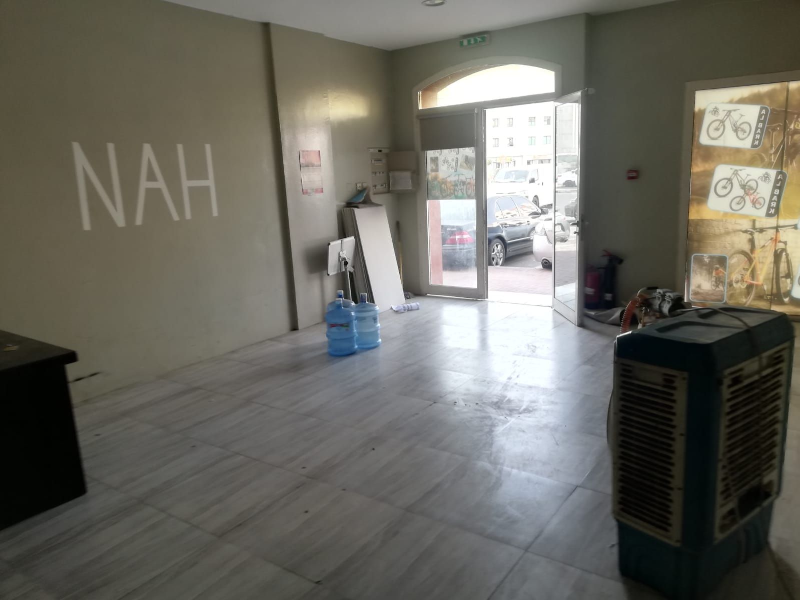 4 SHOP FOR SALE / INTERNATIONAL CITY /