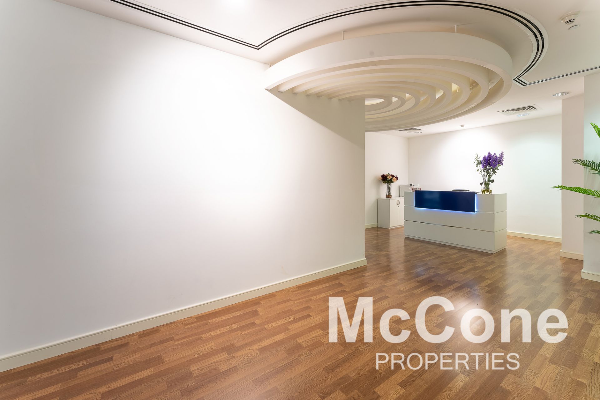 Vacant Soon | Fitted Office | 7 Parkings