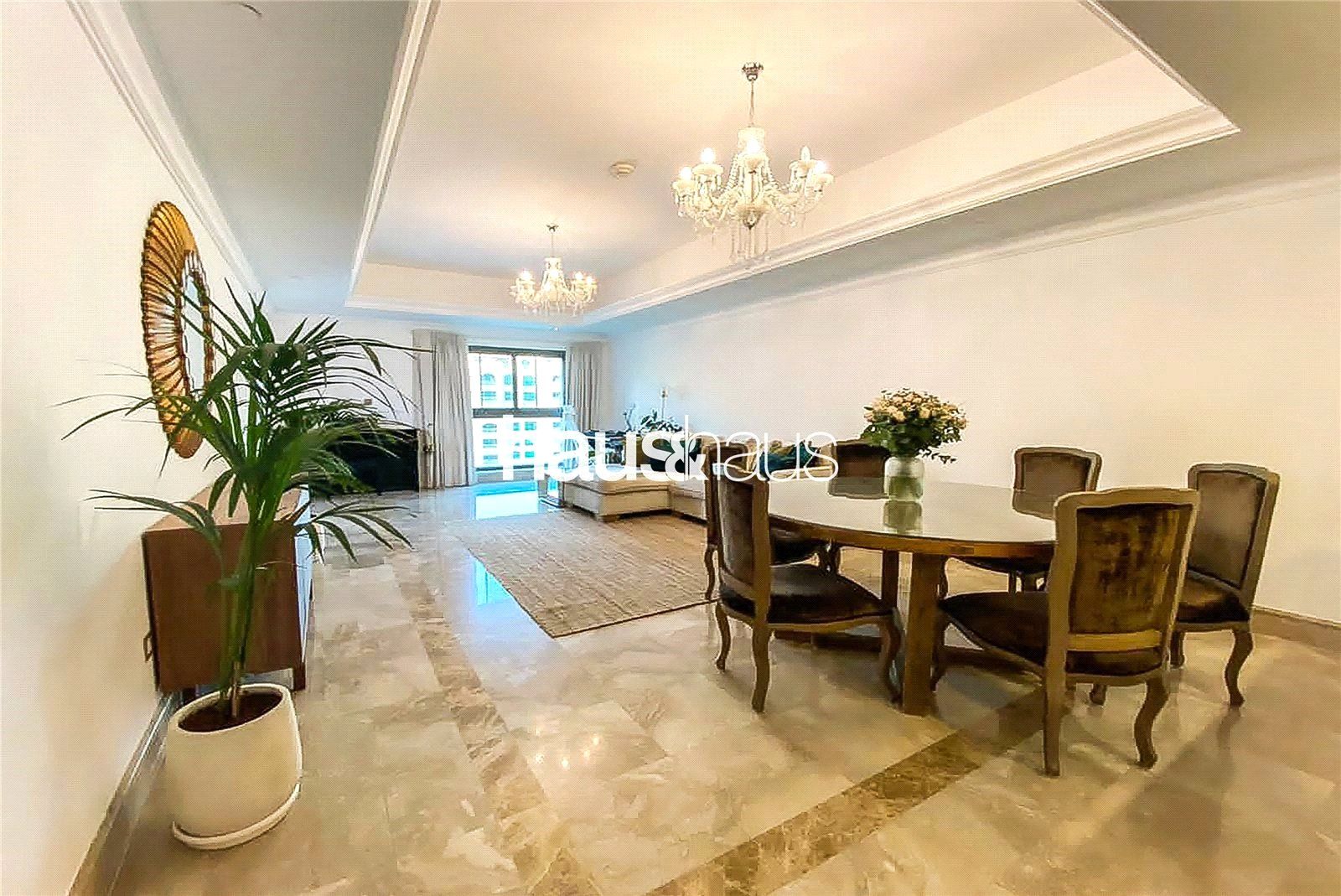 Large 1 bed || West Beach || Beach Access