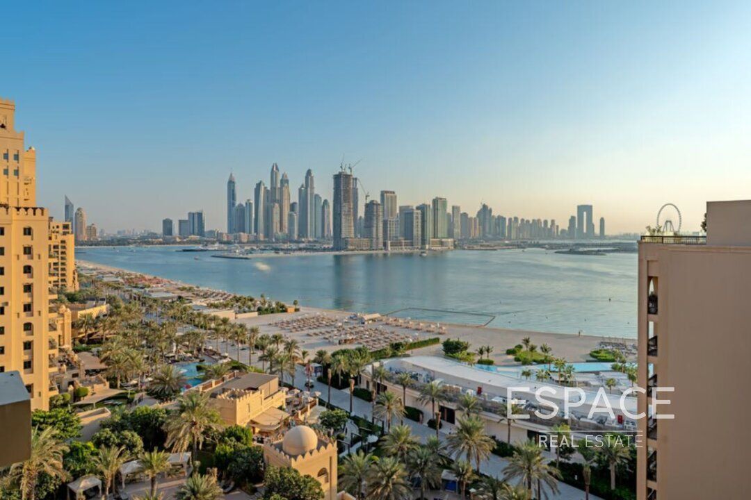 Furnished Duplex Penthouse with Pool |VOT