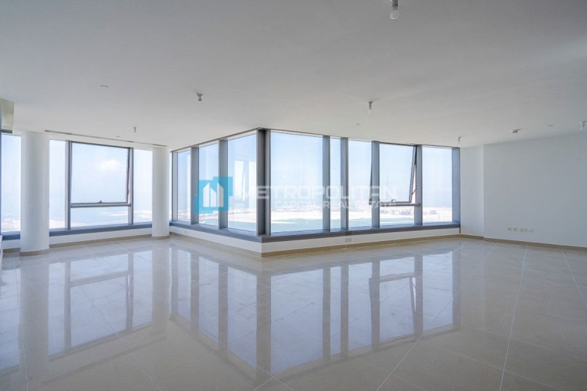 Dazzling Skypod | Spectacular View | Spacious