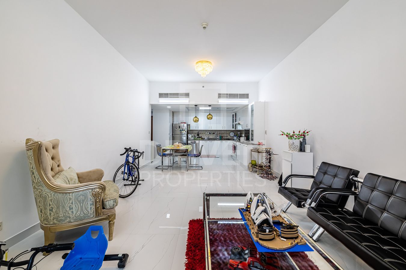 Fully Upgraded and Spacious with Terrace