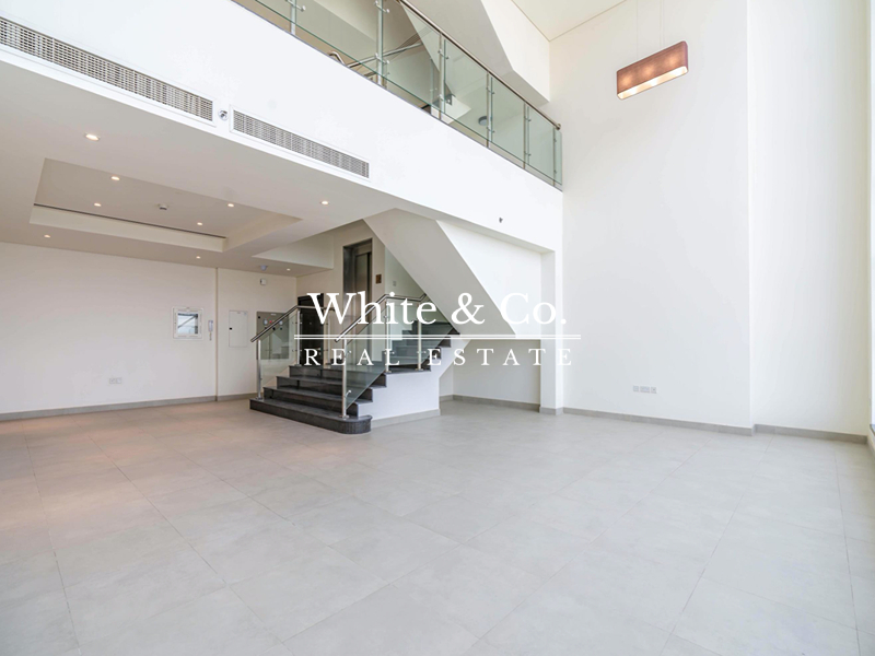 Penthouse | Huge Layout | No Agency Fee
