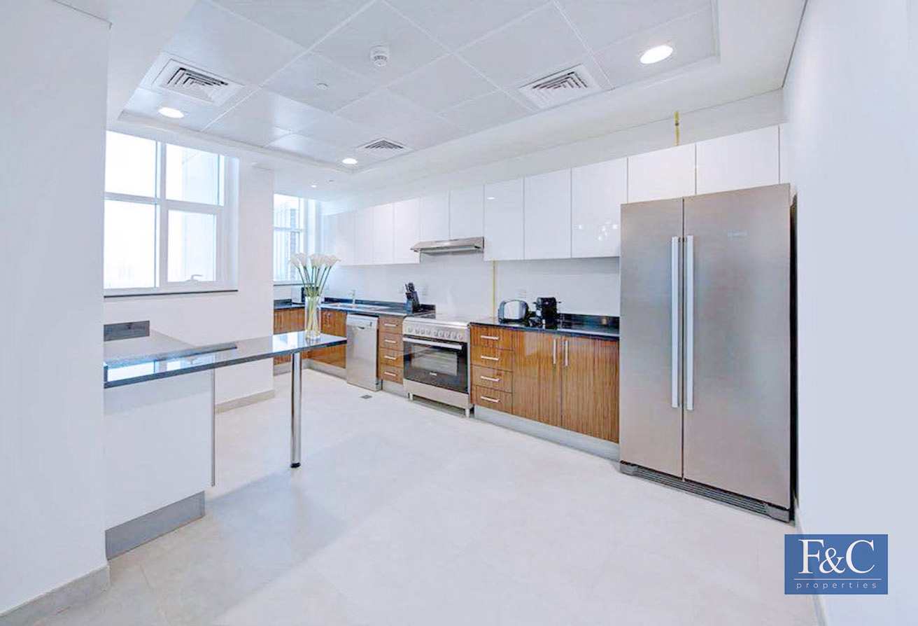 High Floor | Luxurious | Great Location