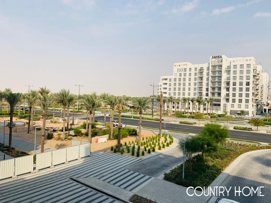 Spacious 3Bed | Boulevard View | Best Price