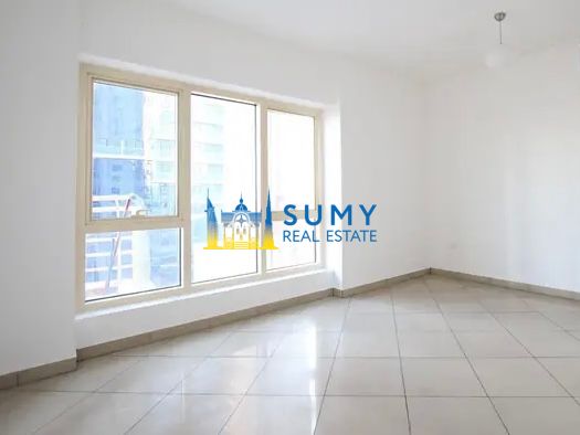 Available I Unfurnished I Spacious