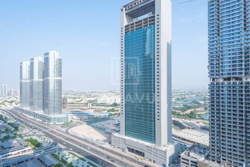 Huge Layout | High Floor | Canal View