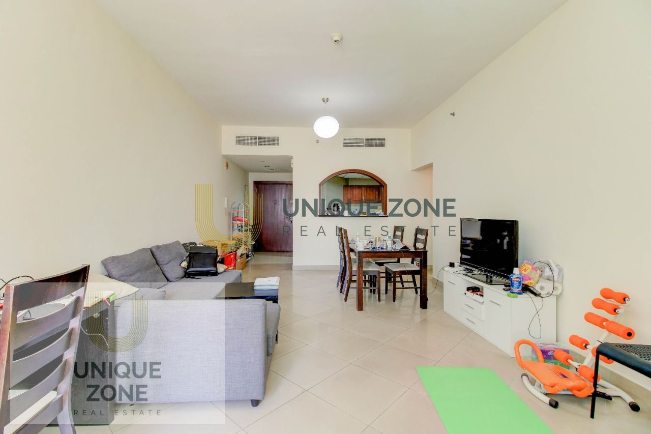 MOTIVATED SELLER - LAKE VIEW - BEST PRICE