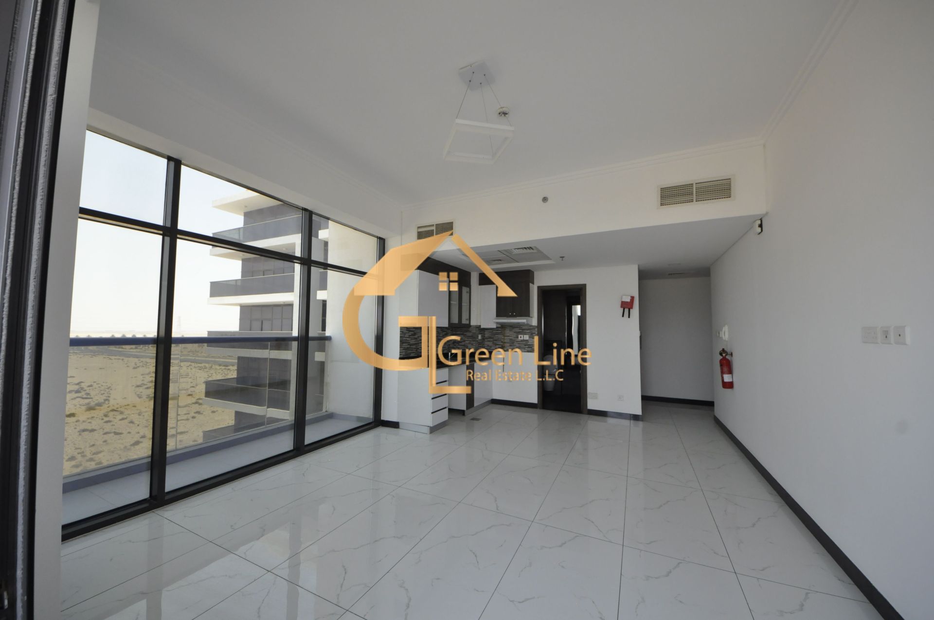 BRAND NEW, READY TO MOVE IN STUDIO | PAYMENT PLAN | FREE SERVICE CHARGE