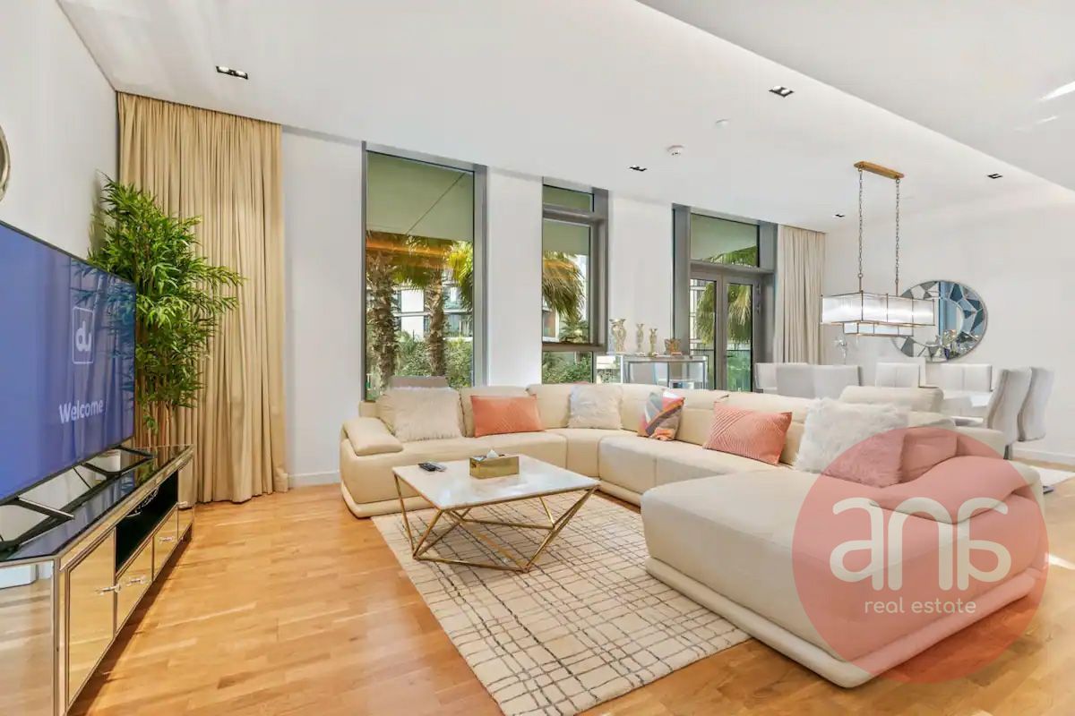 Fully Furnished | Park Facing | Vacant