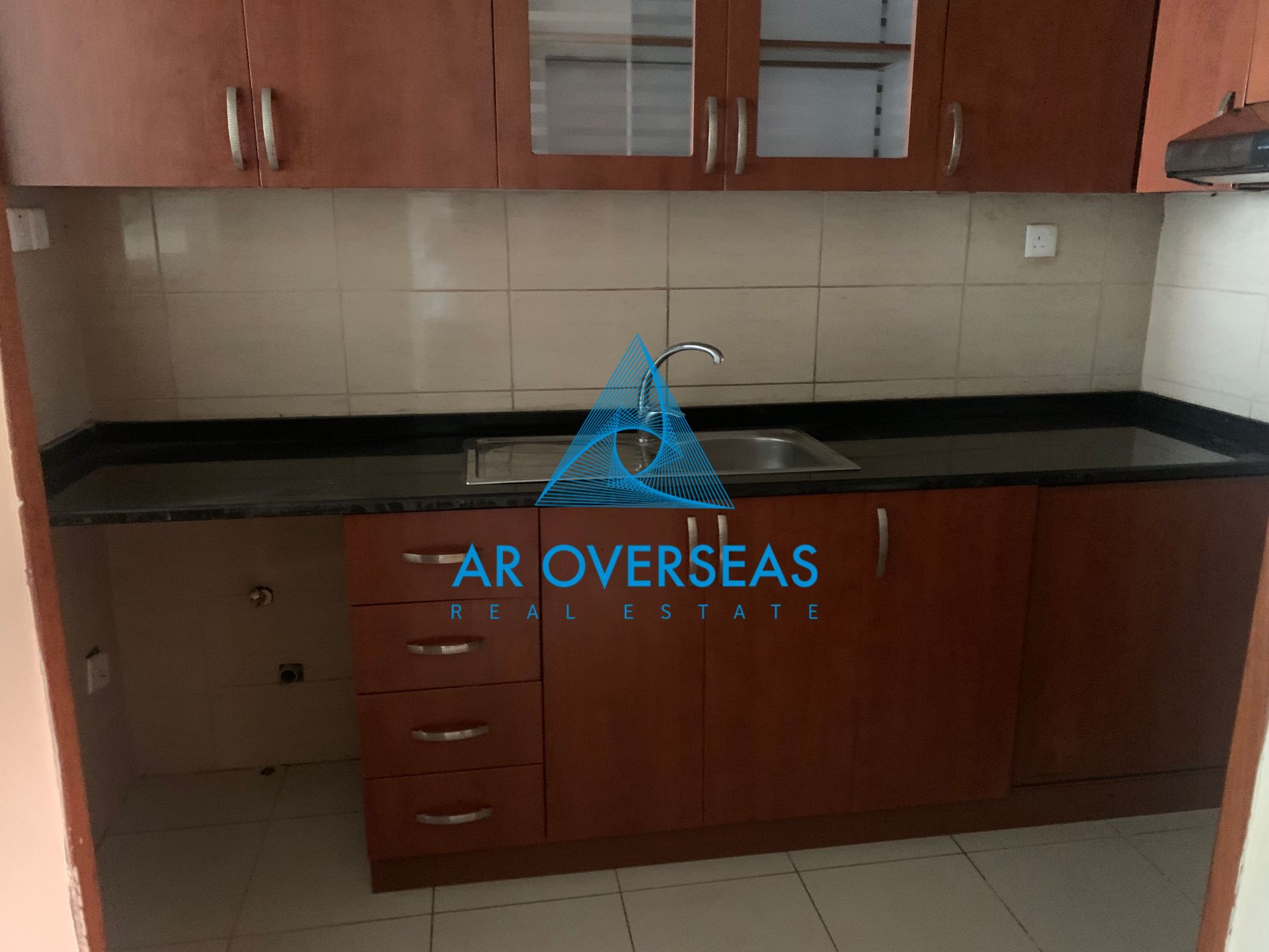 Vacant 2 Br available for Sale in Dubai Silicon Oasis La vista Residence