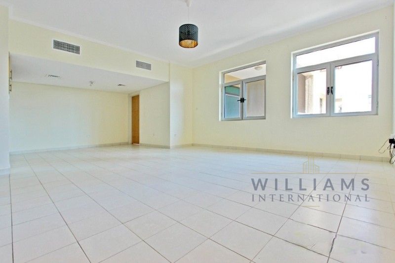 2 Bed + Study | Lake View | Notice Served