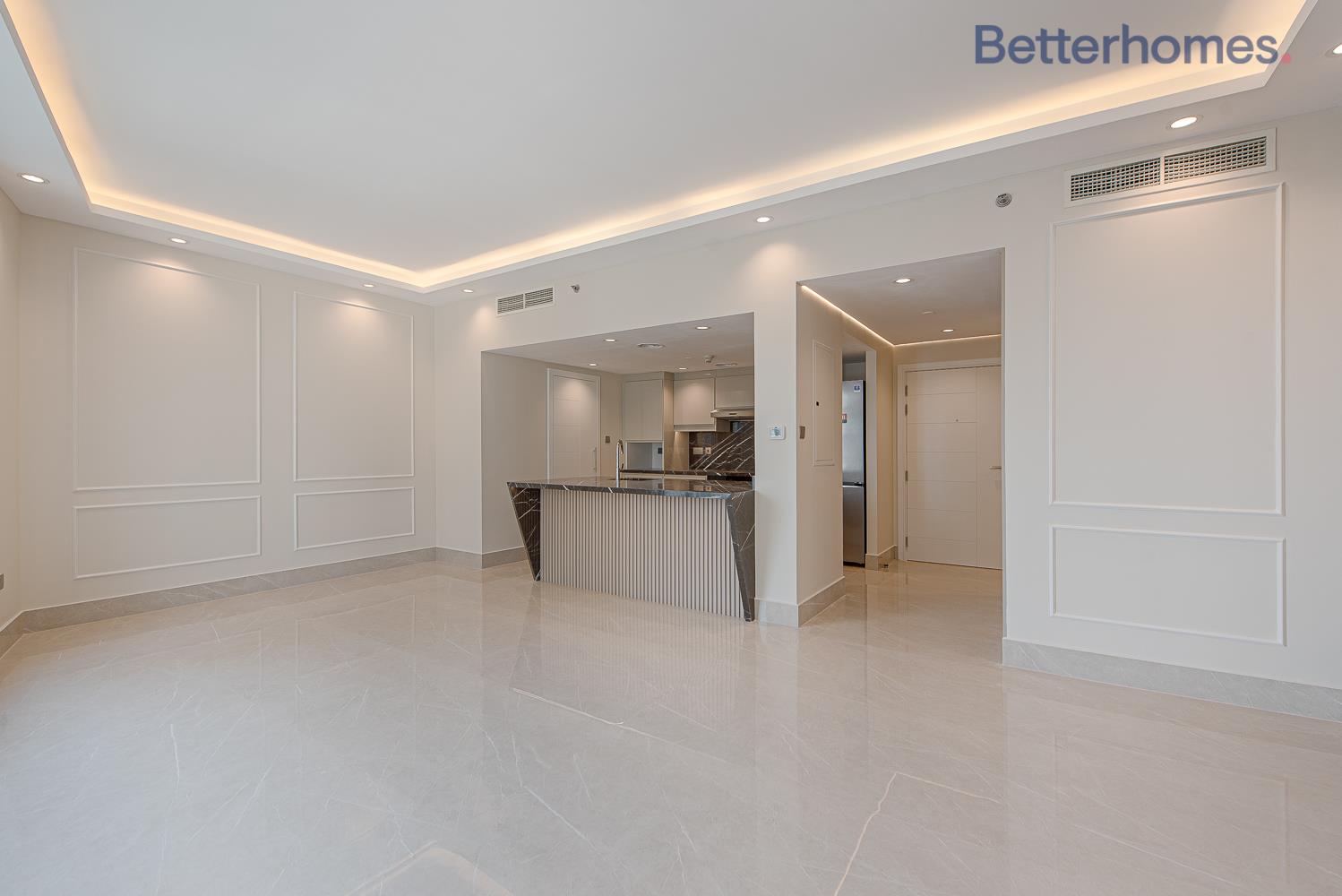 Burj Khalifa view | Open plan | Great location