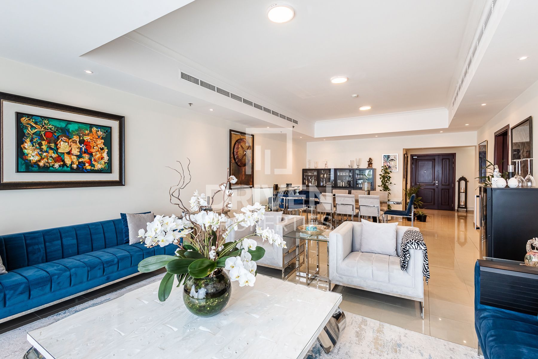 Spacious and High Floor w/ Amazing Views