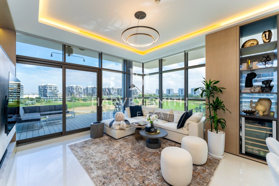 Exclusive | Fully Upgraded Unit | Full Golf View