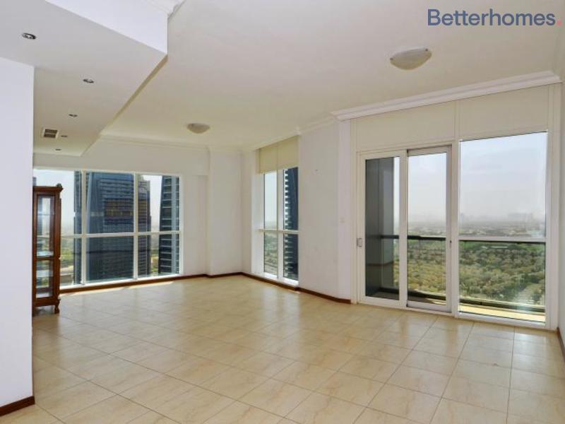 High Floor | Close to Metro | Family Home