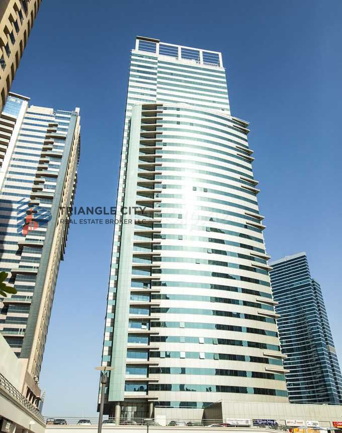 Close to Metro | Spacious office | Rented | For sale in One lake plaza,