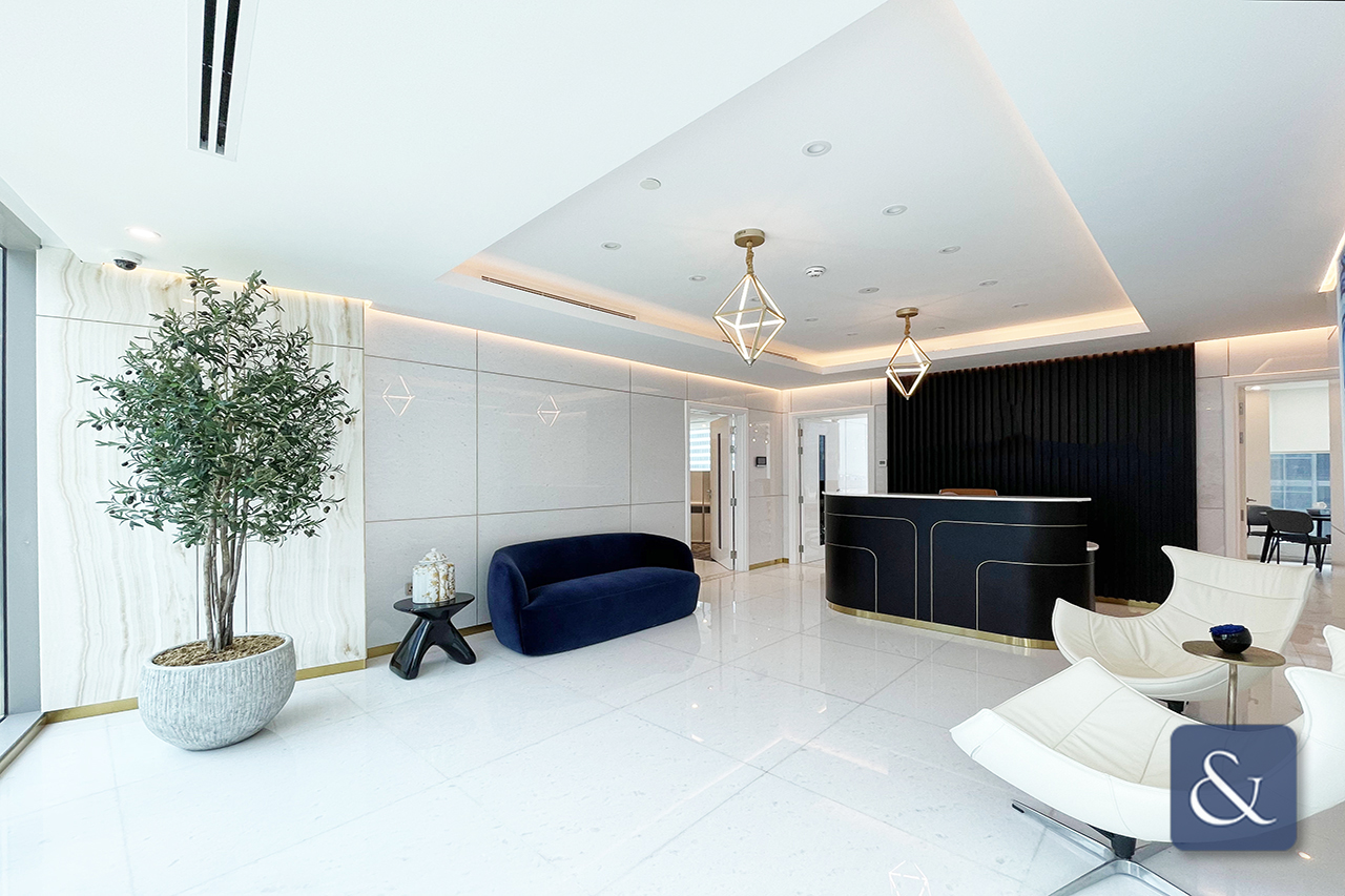 Bright Office | VOT | High End & Furnished