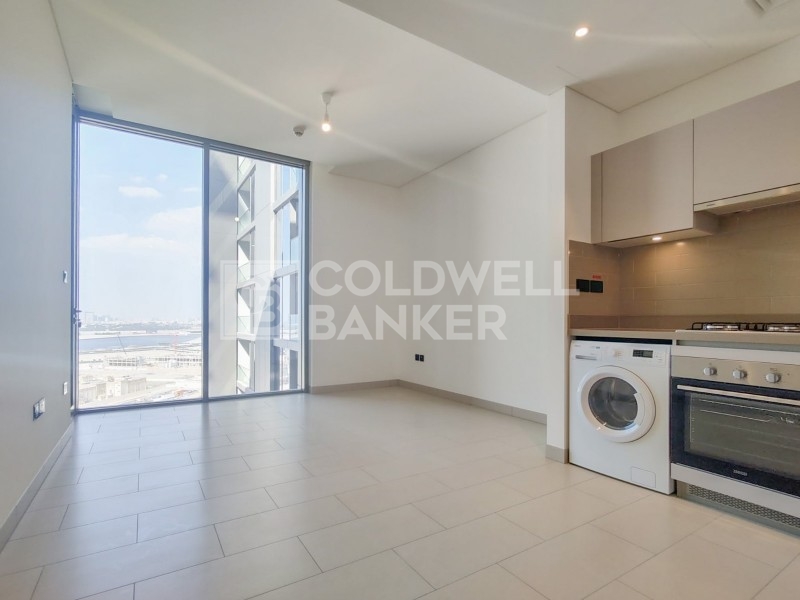 Great Views | High Floor | Rented | Luxury living