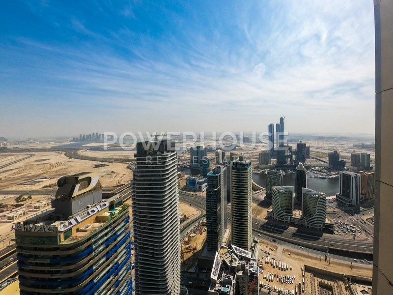Stunning Burj Khalifa Fountain Views | High Floor