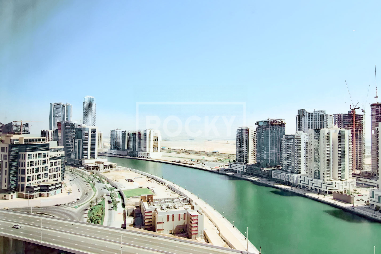 Canal View | Furnished Studio | Mid Floor